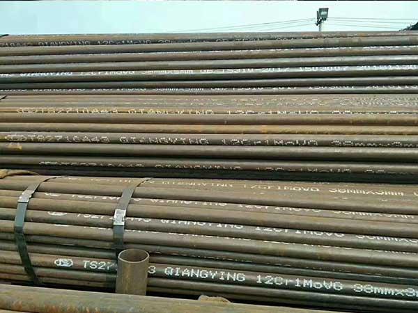 12CrNi2无缝钢管.jpg