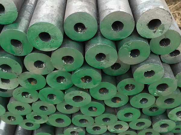 Q355D无缝钢管.jpg Q355D无缝钢管.jpg